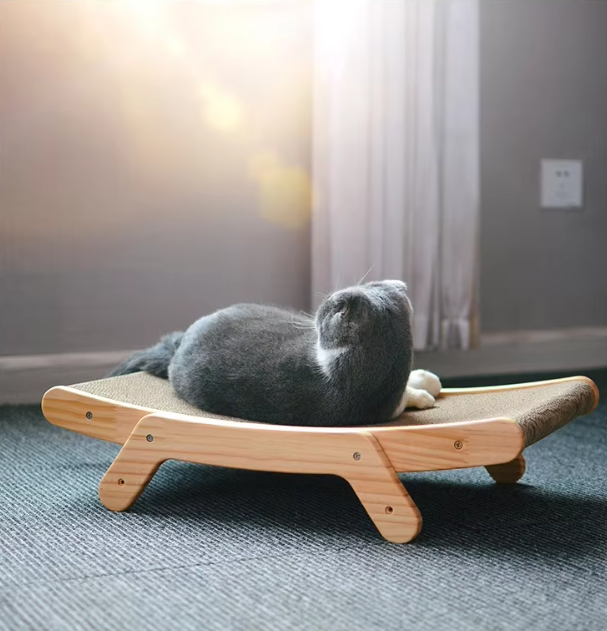 Adjustable Wooden Cat Scratcher